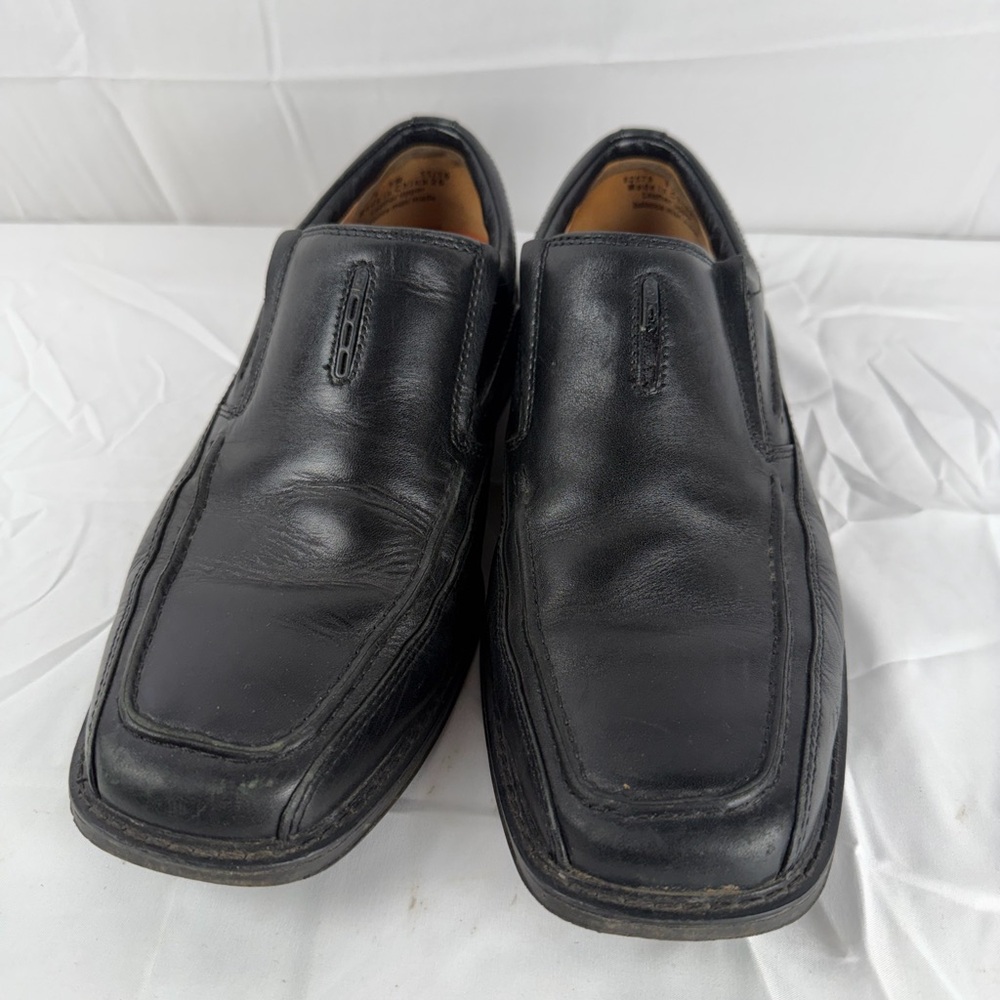Clarks Black Leather Men's Slip-On Loafers